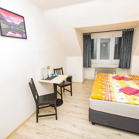 Ajka Guest house *