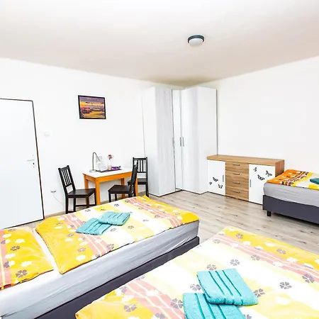 Ajka Guest house *